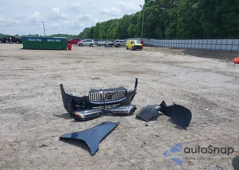 2022 Volvo Xc60 B5 Inscription from USA, damaged, VIN YV4L12RL8N1008493